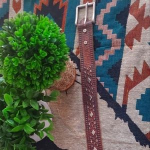 WILL Genuine Full Grain Saddle Leather Belt